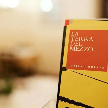 La Terra Del Mezzo Farm stay