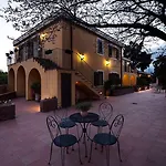 La Terra Del Mezzo * Riposto