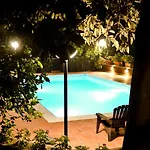 La Terra Del Mezzo Riposto
